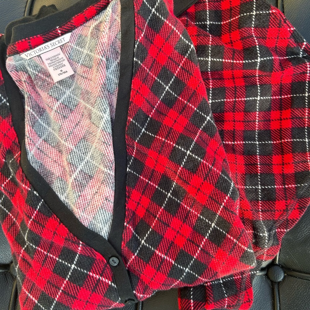 New Victoria secret pajama set size M